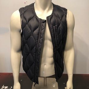 Holden light bubble vest
